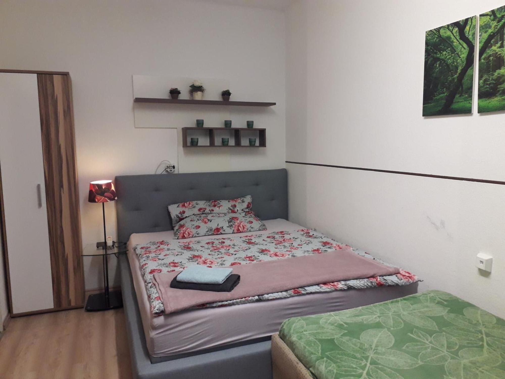Apartment Ap 1 Im Zentrum Steyr, Bestrooms Eu Buitenkant foto