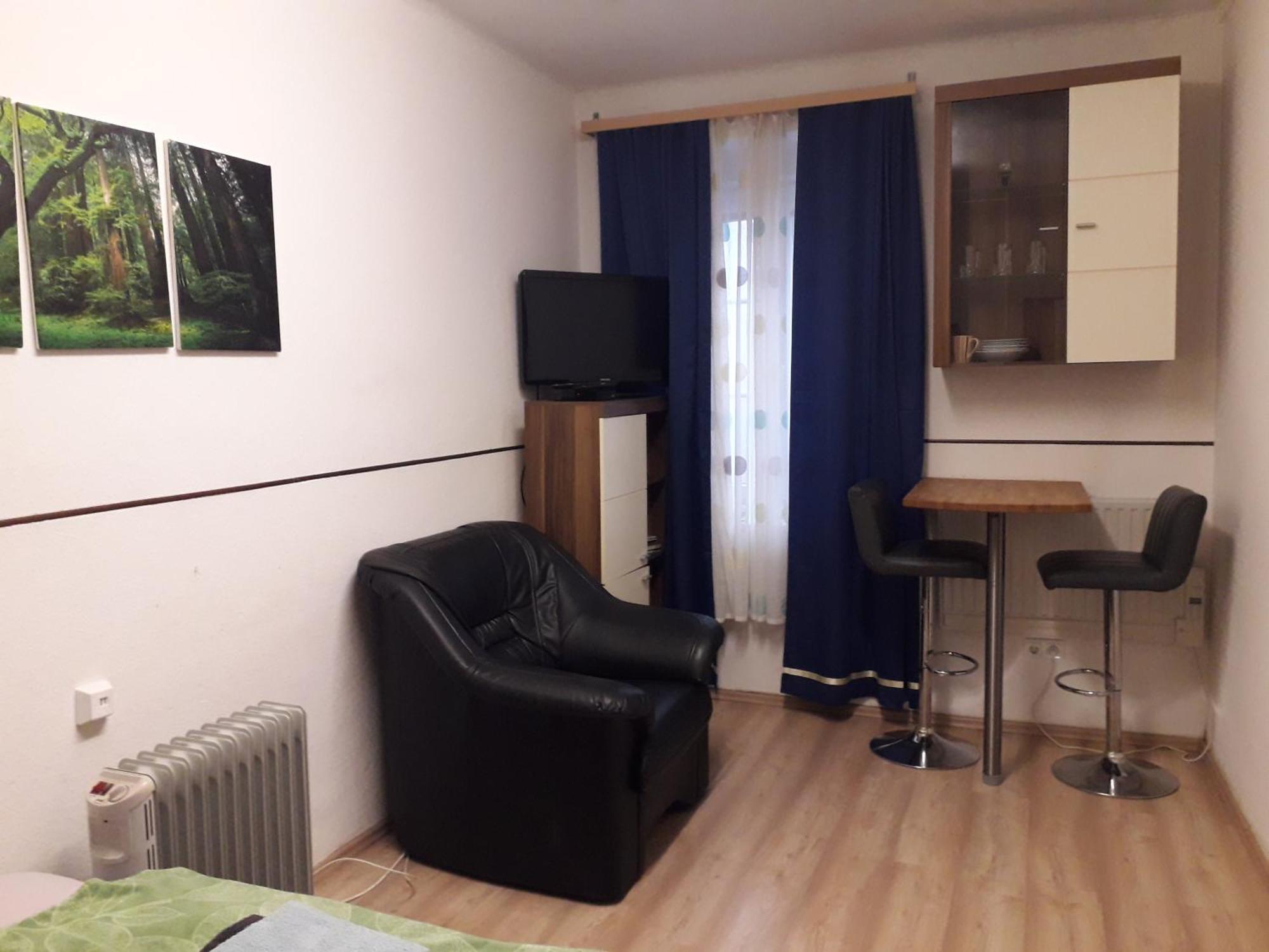 Apartment Ap 1 Im Zentrum Steyr, Bestrooms Eu Buitenkant foto
